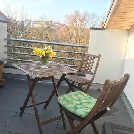 Dachgeschosszimmer Mit Terrasse Wismar Exterior photo